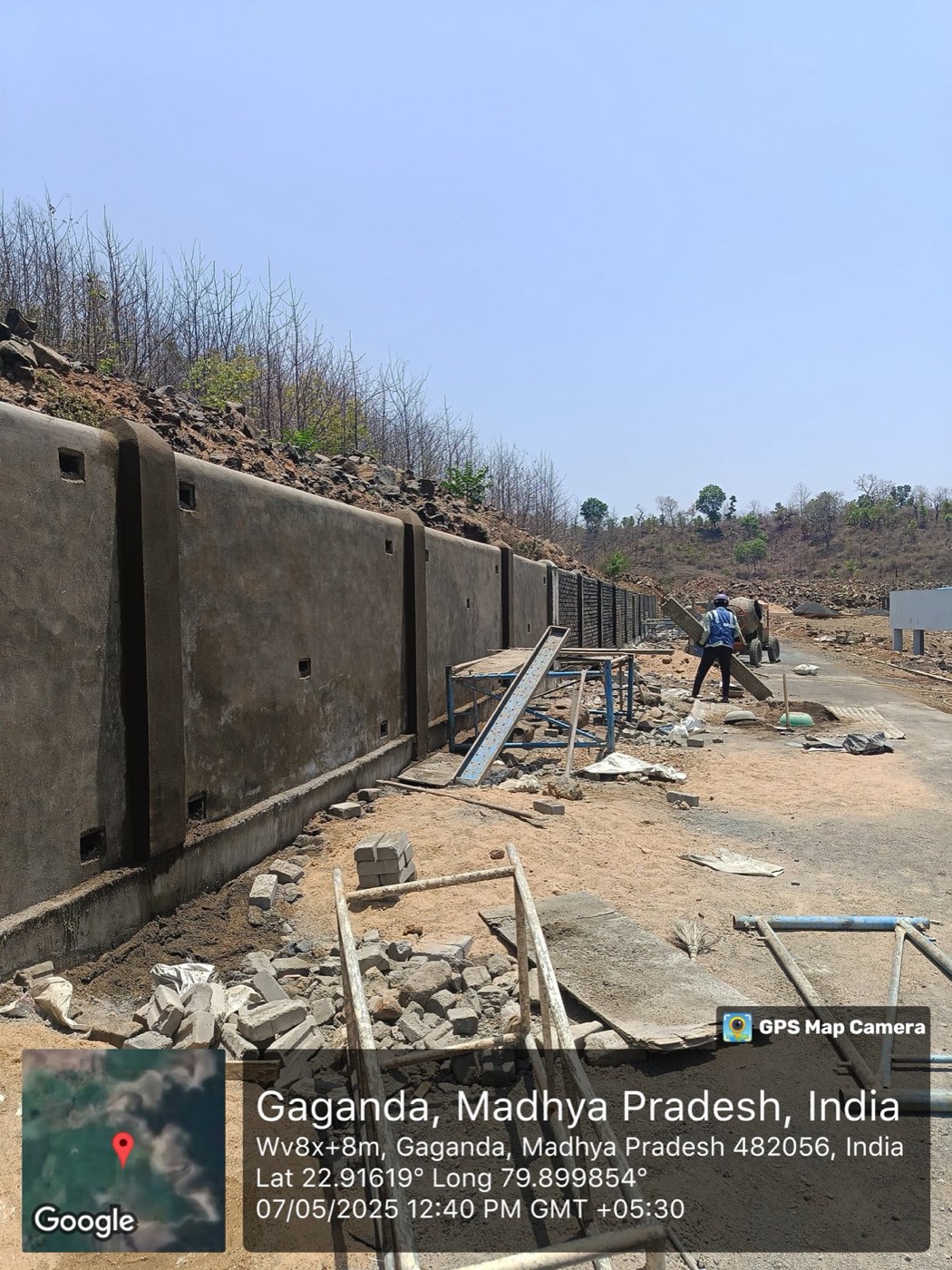 Staff Quarters & Boundary Wall