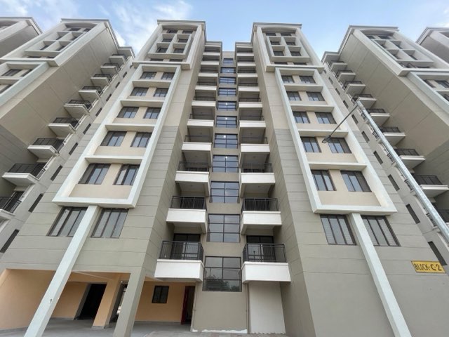 Façade — Ahluwalia · Gardanibagh