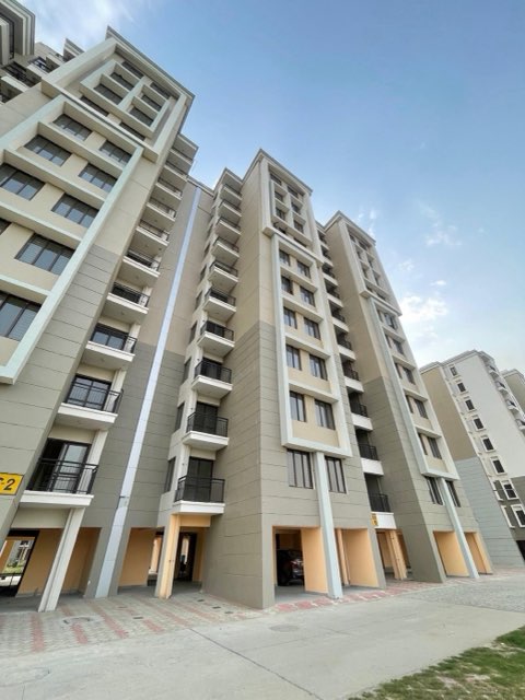 Façade — Ahluwalia · Gardanibagh